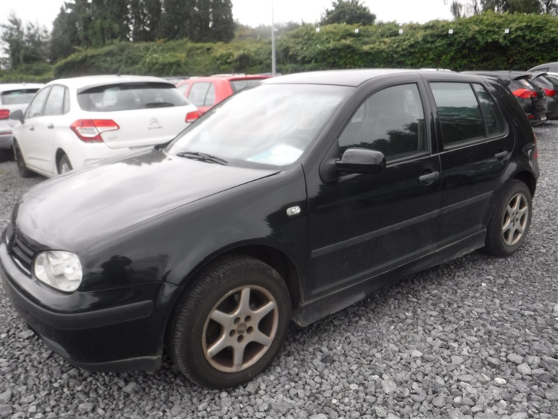 Volkswagen Golf Golf n°83