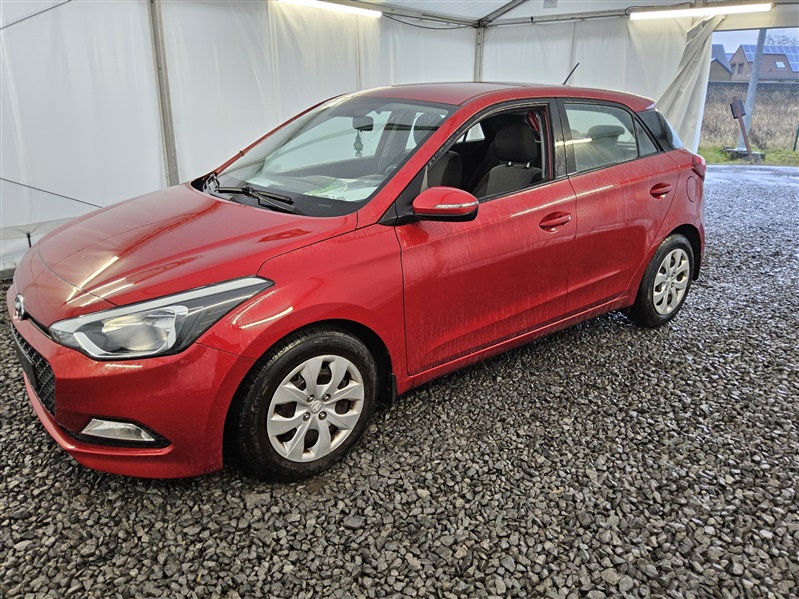 Hyundai i20 1.1 CRDi Twist A N°44