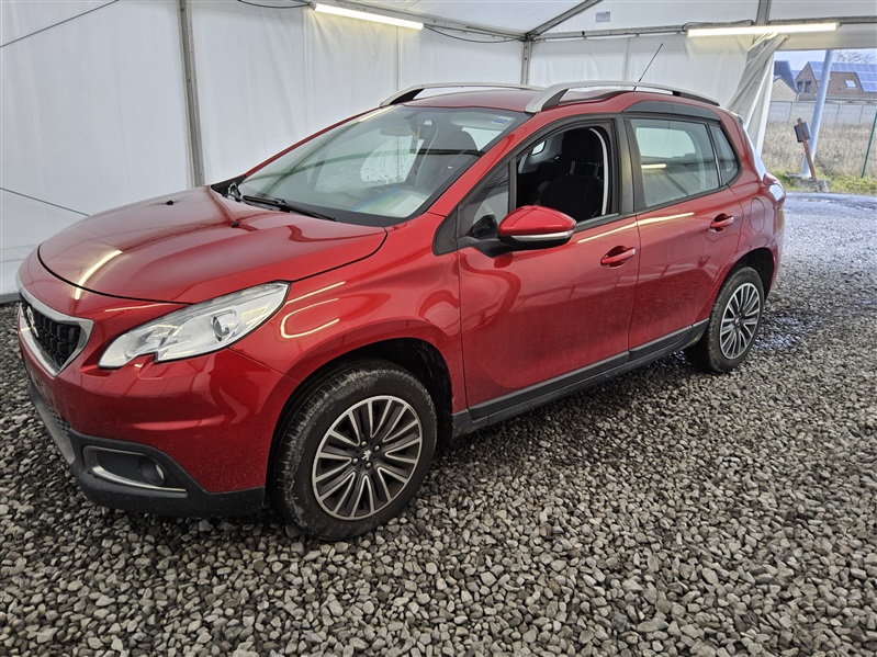 Peugeot 2008 1.2 PureTech Allure S&S N°111