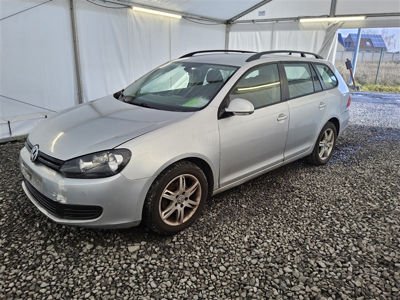Volkswagen Golf Variant SW 1.6 CR TDi Trendline BMT DPF N°128