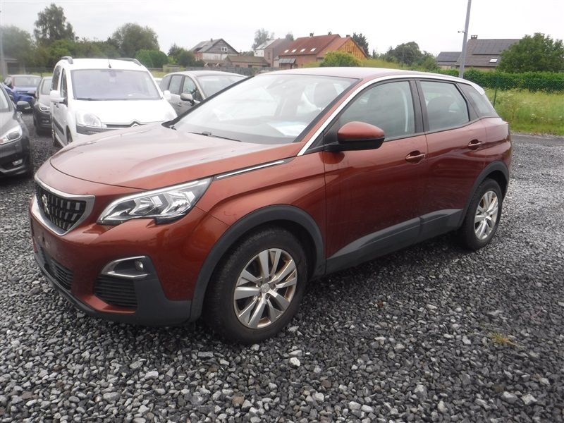 Peugeot 3008 1.6 BlueHDi Allure  n°40
