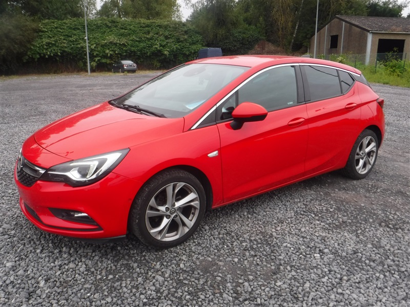 Opel Astra 1.4 Turbo Innovation Start/Stop n°58