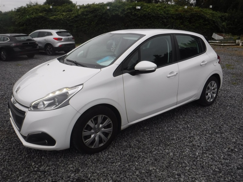 Peugeot 208 1.6 BlueHDi Active n°63