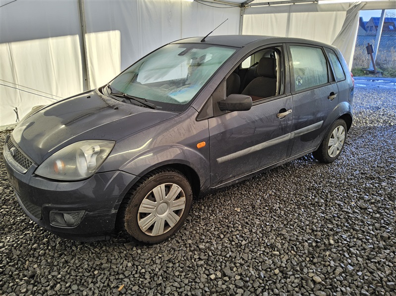 Ford Fiesta 1.3i Ebony N°283