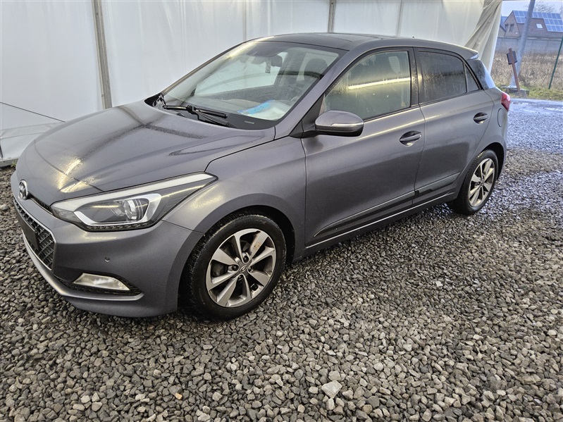 Hyundai i20 1.2i sky N°159