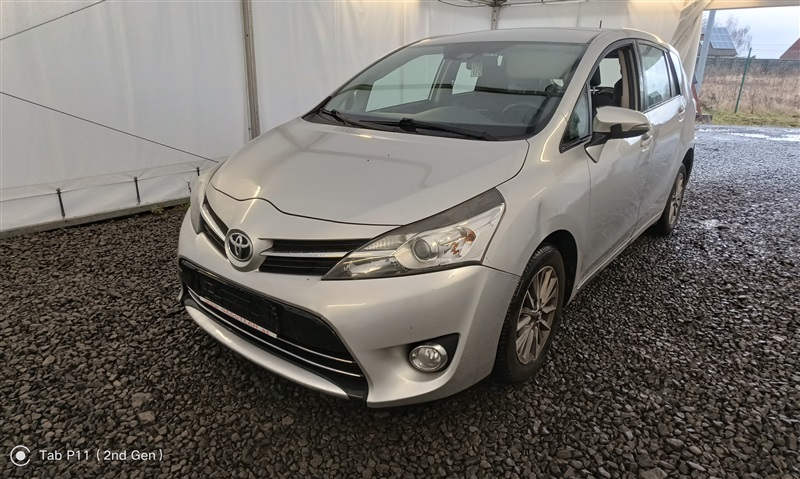 Toyota Verso 1.6 D-4D Dynamic 7pl. NAVI/PDC/CLIM // EXPERTISE N°178