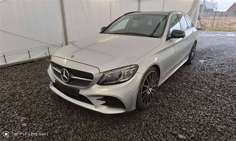 Mercedes-Benz C 200 AMG INT ET EXT + toit pano // EXPERTISE N°191