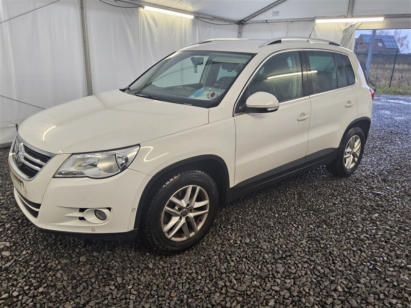 Volkswagen Tiguan 2.0 CR TDi Sport & Style BMT N°192