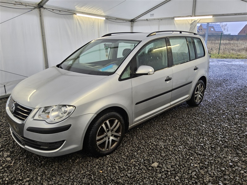 Volkswagen Touran 1.9 TDi Trendline N°183