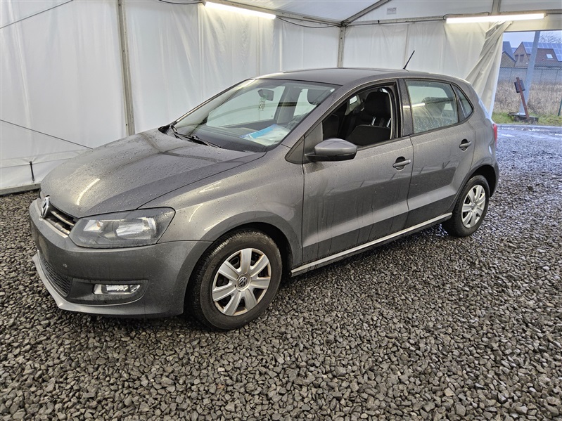 Volkswagen Polo 1.2i White Edition N°270