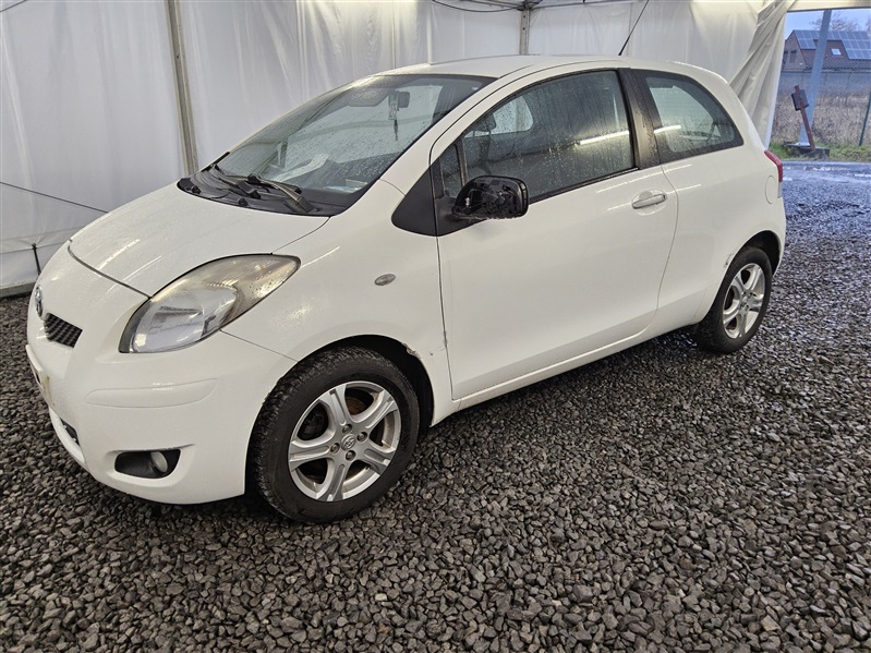 Toyota Yaris 1.0i VVT-i Luna N°275