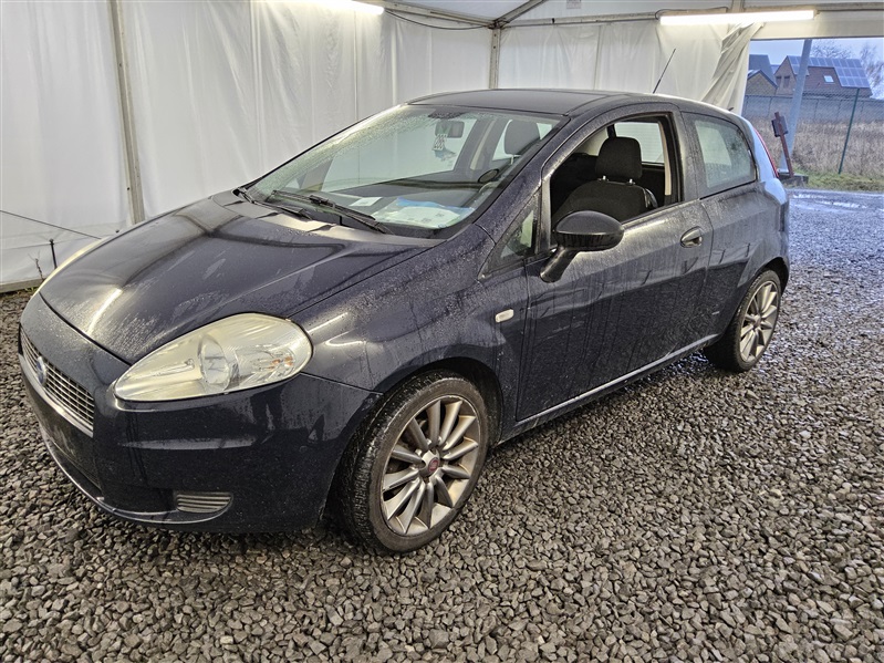 Fiat Grande Punto 1.2i 8v N°286