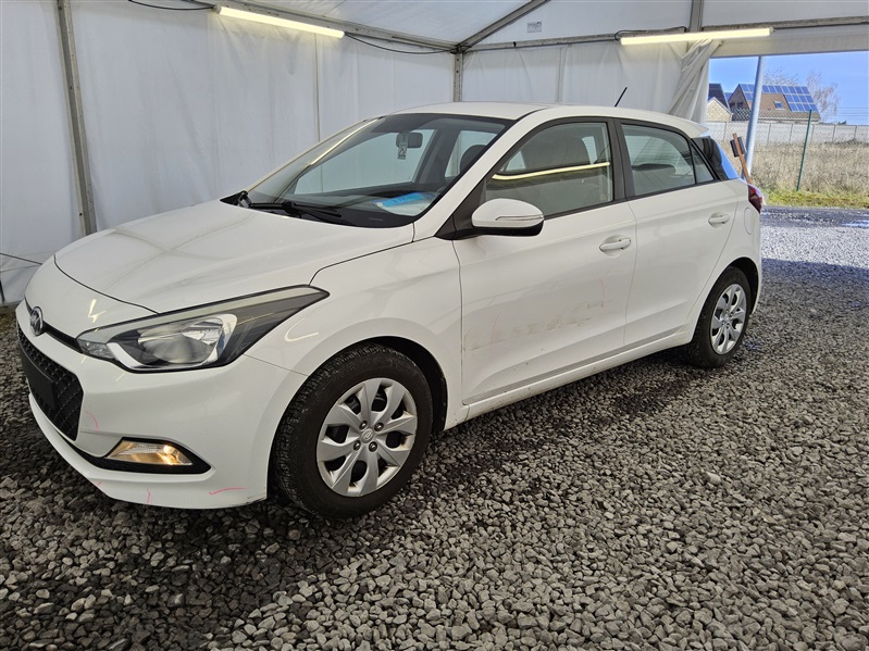 Hyundai i20 1.2i Twist N°252