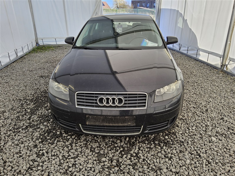 Audi A3 1.9 TDi Ambition N°24