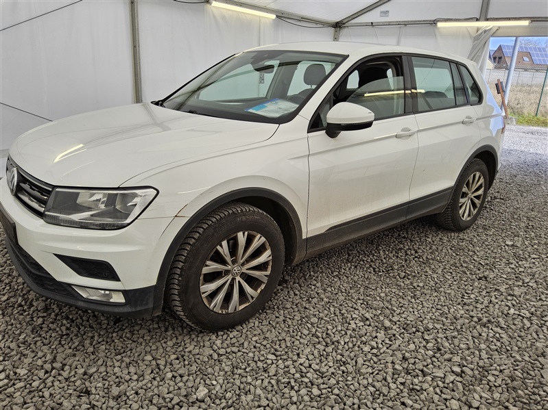Volkswagen Tiguan 1.4 TSI Trendline BMT N°64
