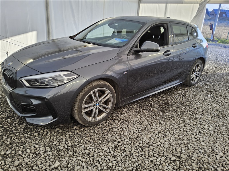 BMW 118 118i Pack M NAVI / FULL LED / CUIR PARTIEL / PDC AV+AR N°51