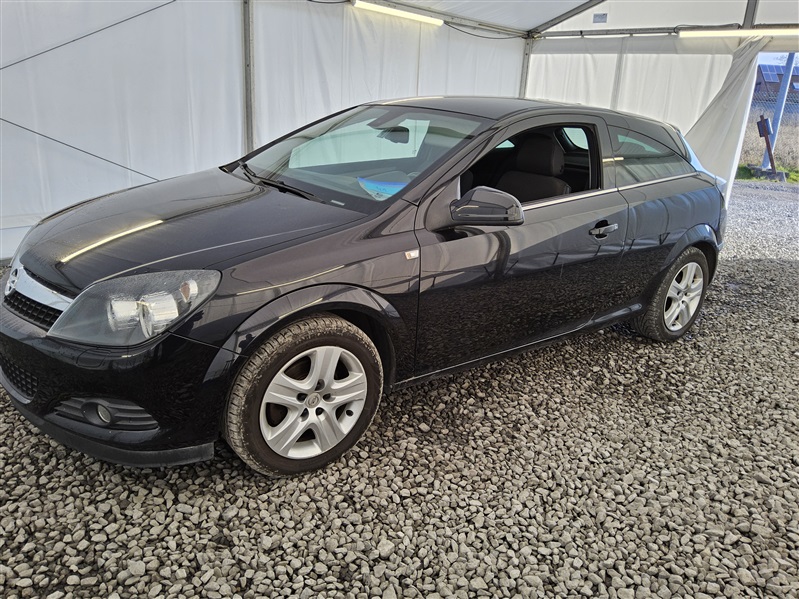Opel Astra Astra GTC 1.3 CDTi ECOTEC Enjoy N°41