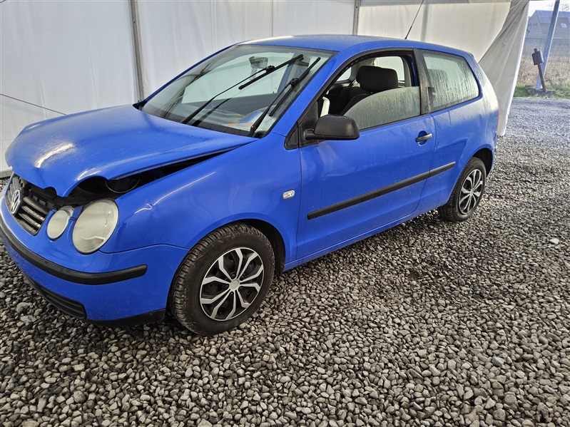 Volkswagen Polo 1.2i 12v Base N°148