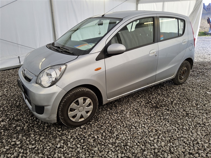 Daihatsu Cuore 1.0i Top N°150