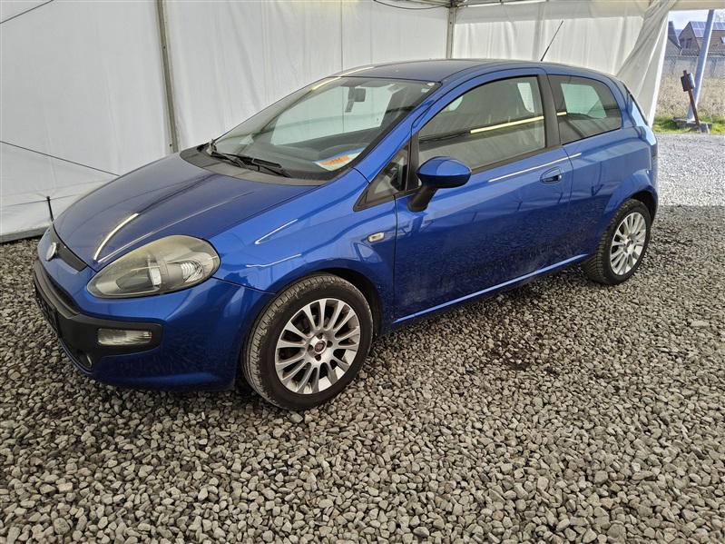 Fiat Punto Evo 1.4i Dynamic Stop&Start N°138