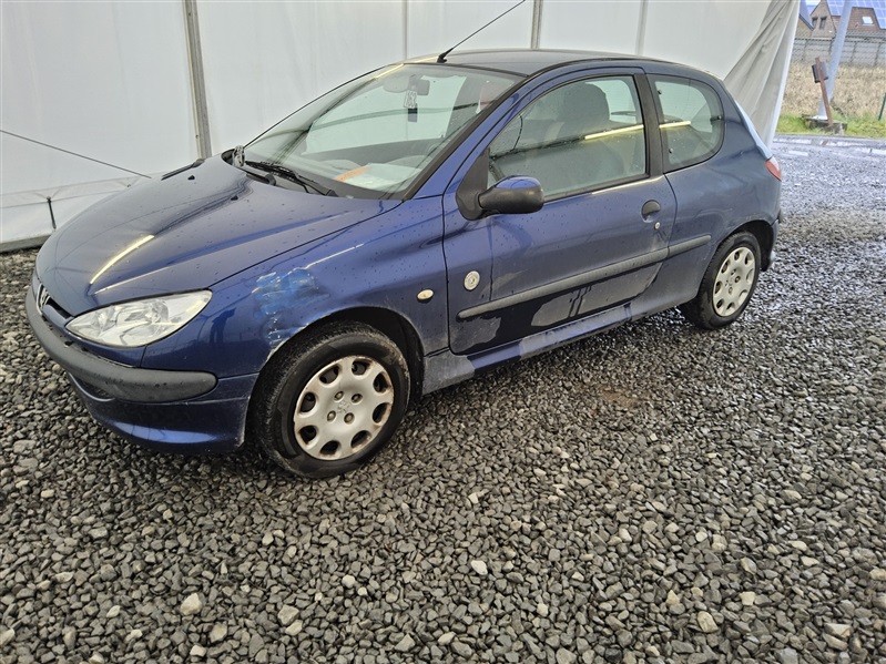 Peugeot 206 1.4i N°163