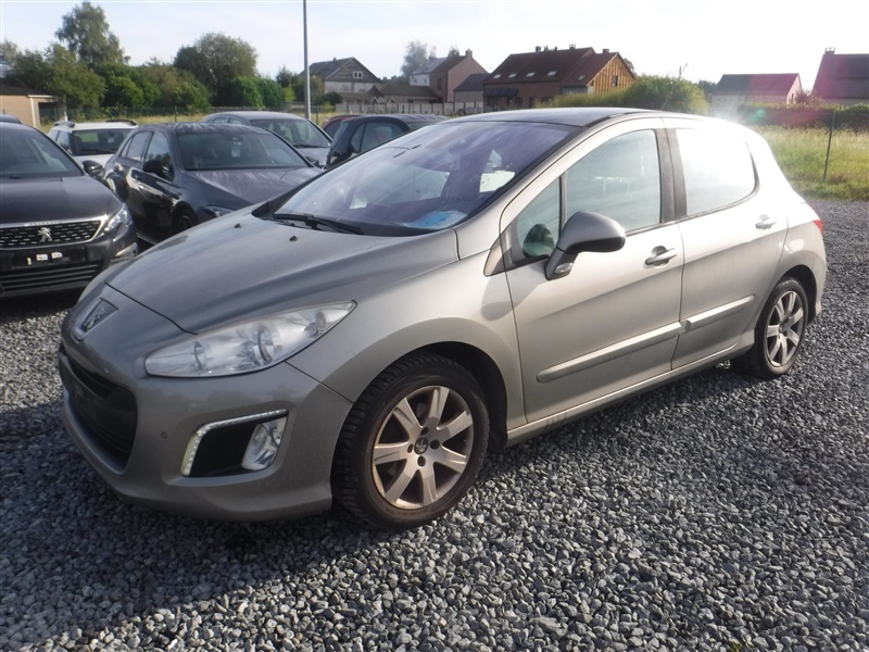 Peugeot 308 1.6 e-HDi Allure n°97
