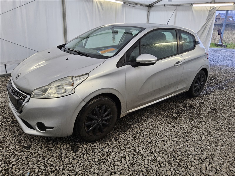 Peugeot 208 1.2i Active N°201