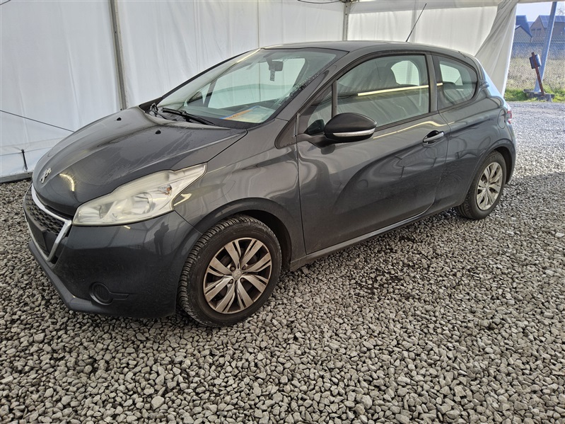 Peugeot 208 1.0i N°269
