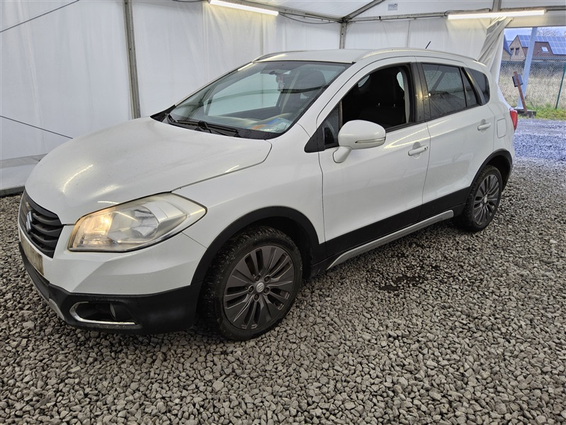 Suzuki SX4 N°41