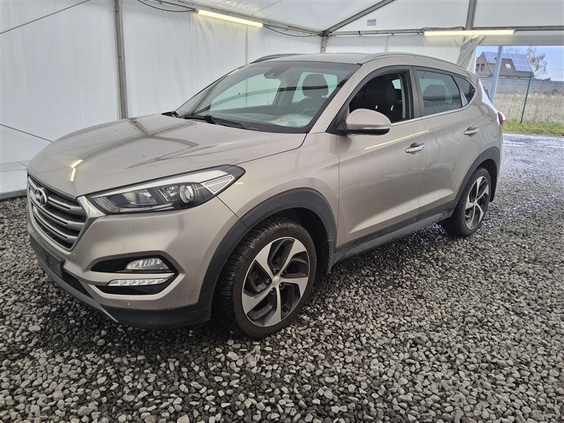 Hyundai Tucson 1.7 CRDi 2WD Launch Edition ISG N°17