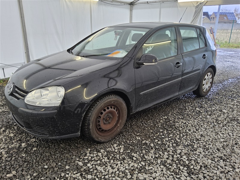 Volkswagen Golf 1.4i 16v Trendline N°79
