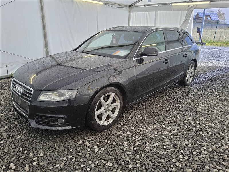 Audi A4 2.0 TDi DPF N°01