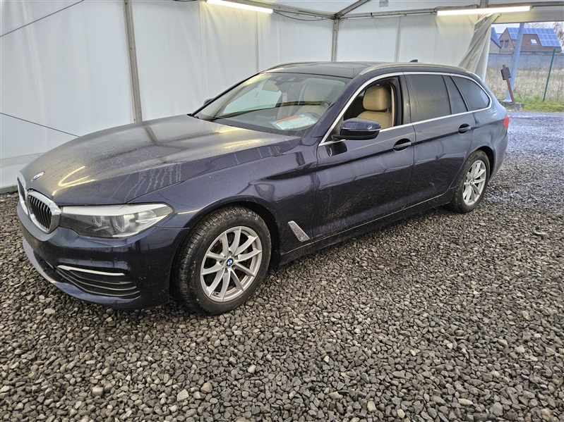 BMW 520 dA Business Edition (ACO) N°112