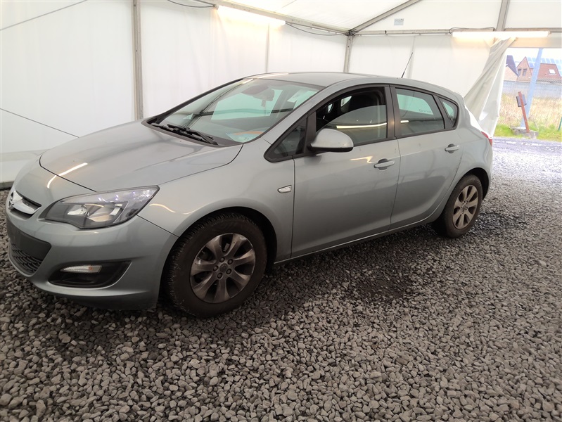 Opel Astra 1.4 Turbo ecoFLEX Essentia (Fleet) N°88