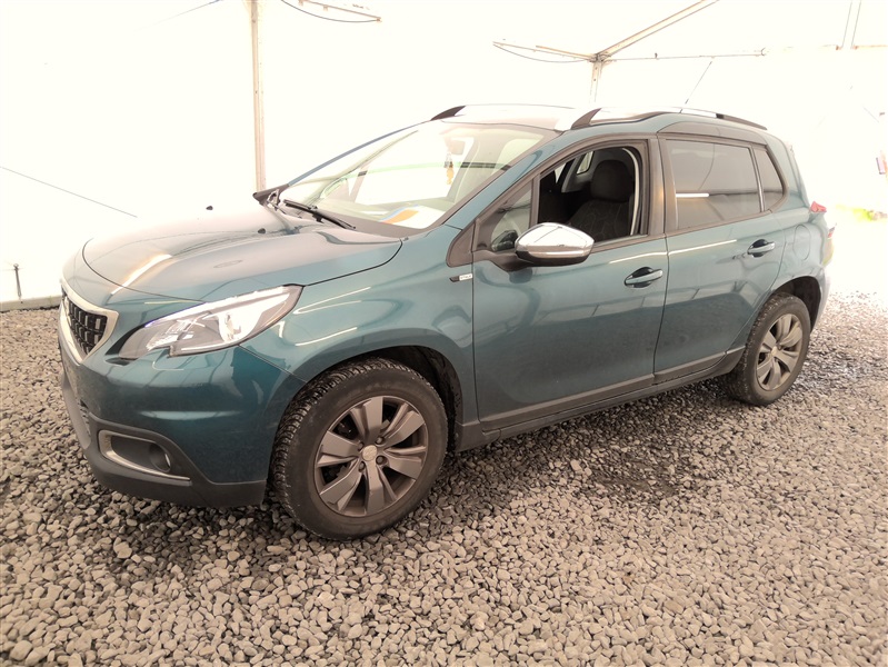 Peugeot 2008 1.2i PureTech Style NAVI/PDC AR/JA' 16 N°87