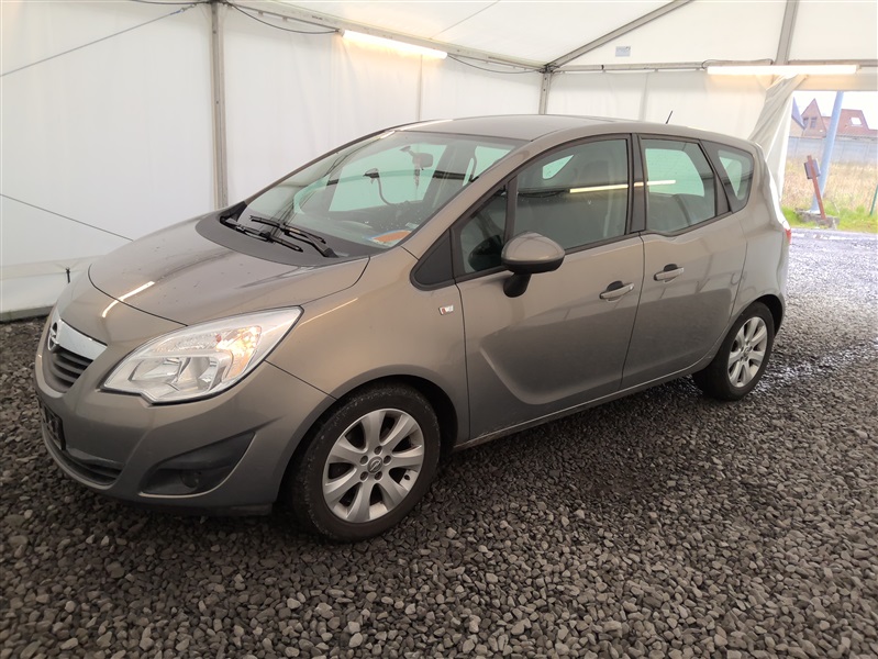 Opel Meriva 1.4 Turbo Cosmo N°103