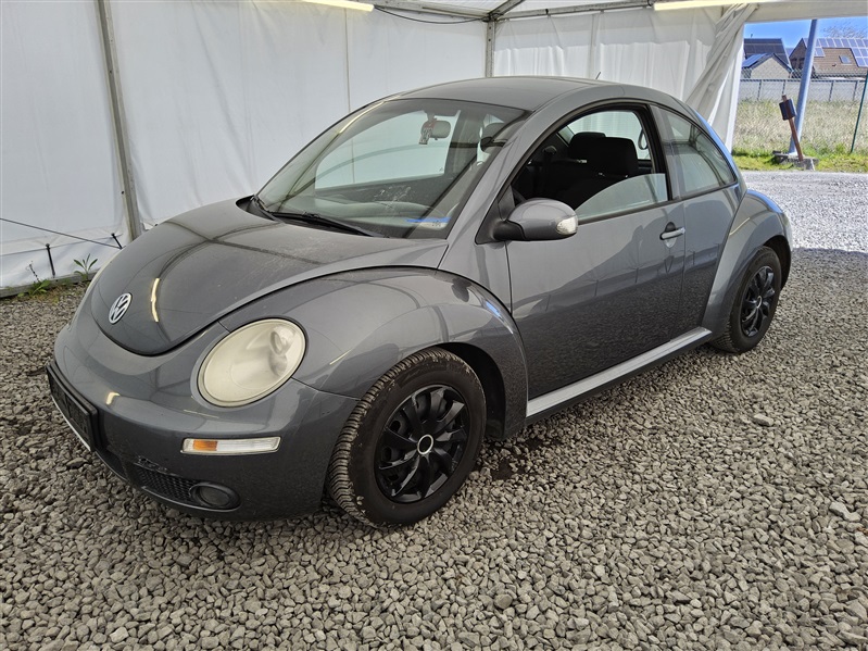 Volkswagen New Beetle 1.9 CR TDi N°143