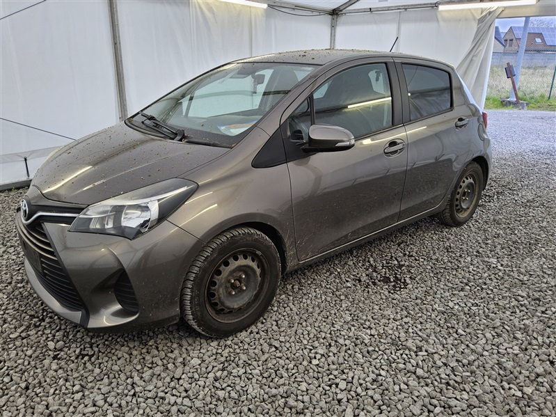 Toyota Yaris 1.4 D-4D Lounge N°163