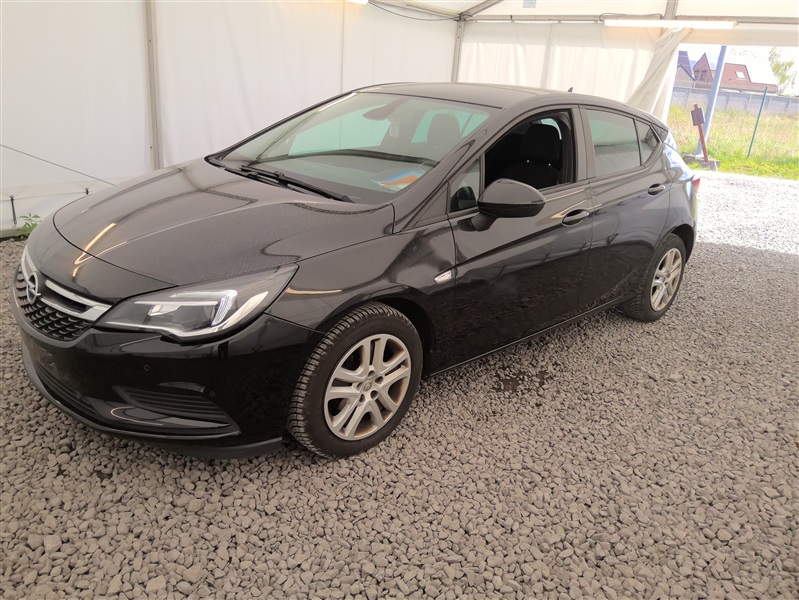 Opel Astra Sports Tourer 1.6 CDTi ECOTEC D Dynamic Start/Stop N°187