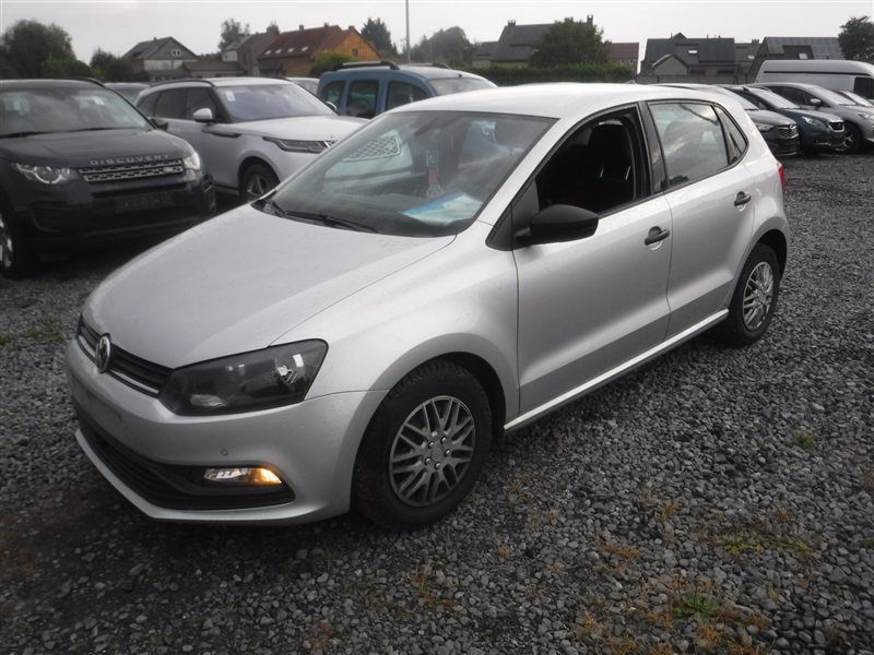 Volkswagen Polo 1.4 CR TDi Trendline BMT n°128