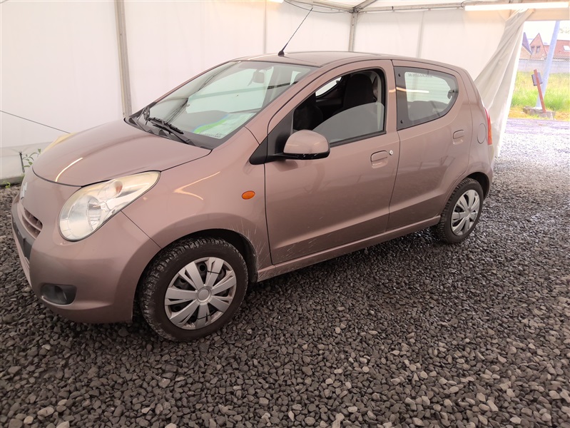 Suzuki Alto 1.0i GL N°06