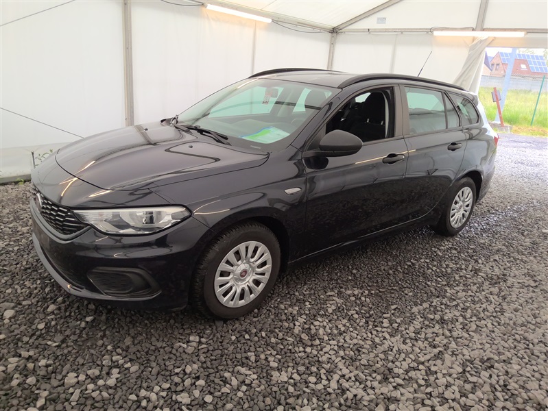 Fiat Tipo 1.4i easy N°283