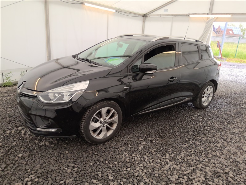 Renault Clio 1.2i Limited#2 N °19