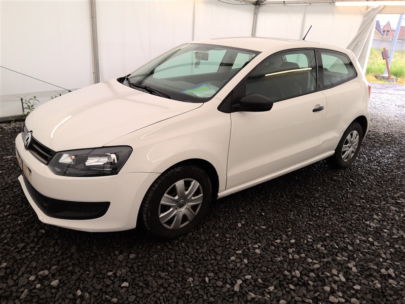 Volkswagen Polo 1.0i Trendline N°07