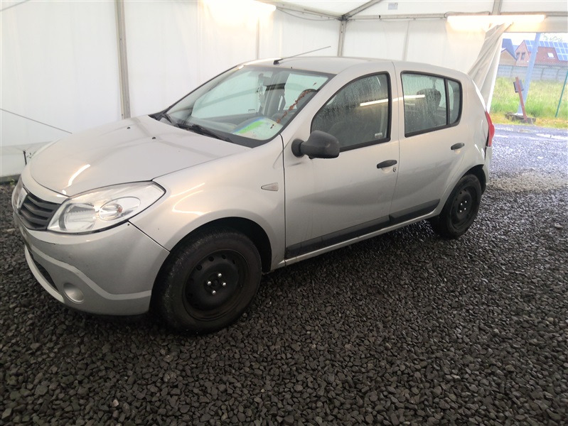 Dacia Sandero 1.5 dCi Ambiance FAP N°21