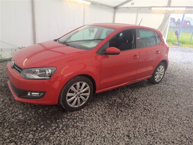 Volkswagen Polo 1.4i 16v Base N°38