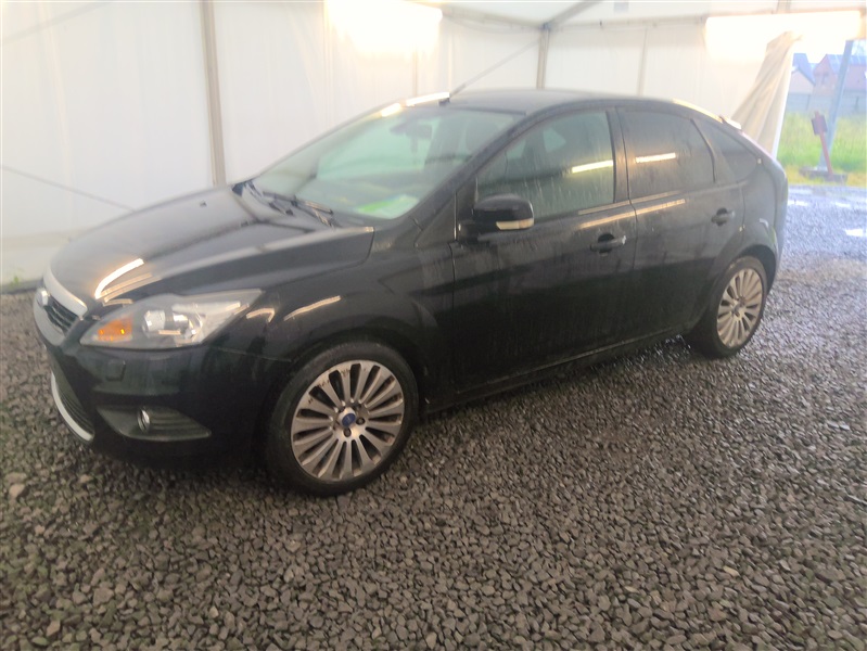 Ford Focus 1.6 TDCi ECOnetic Titanium 99gNAVI/JA16/PDC AV AR N°35