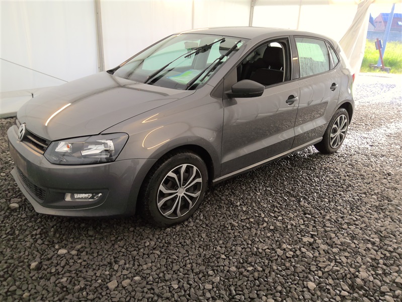 Volkswagen Polo 1.6 CR TDi Highline BMT DPF N°71