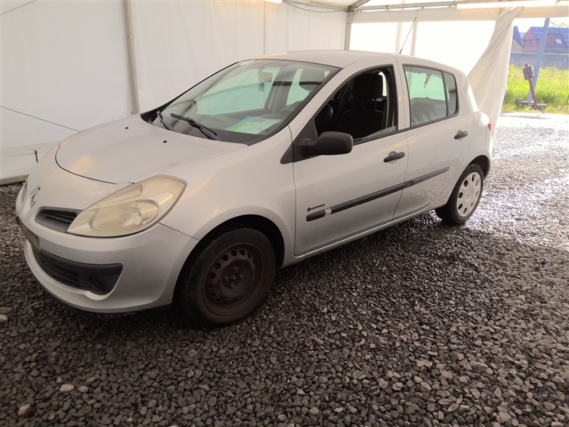 Renault Clio 1.5 dCi Expression N°74