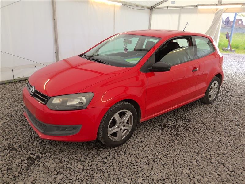 Volkswagen Polo 1.2i Trendline N°69